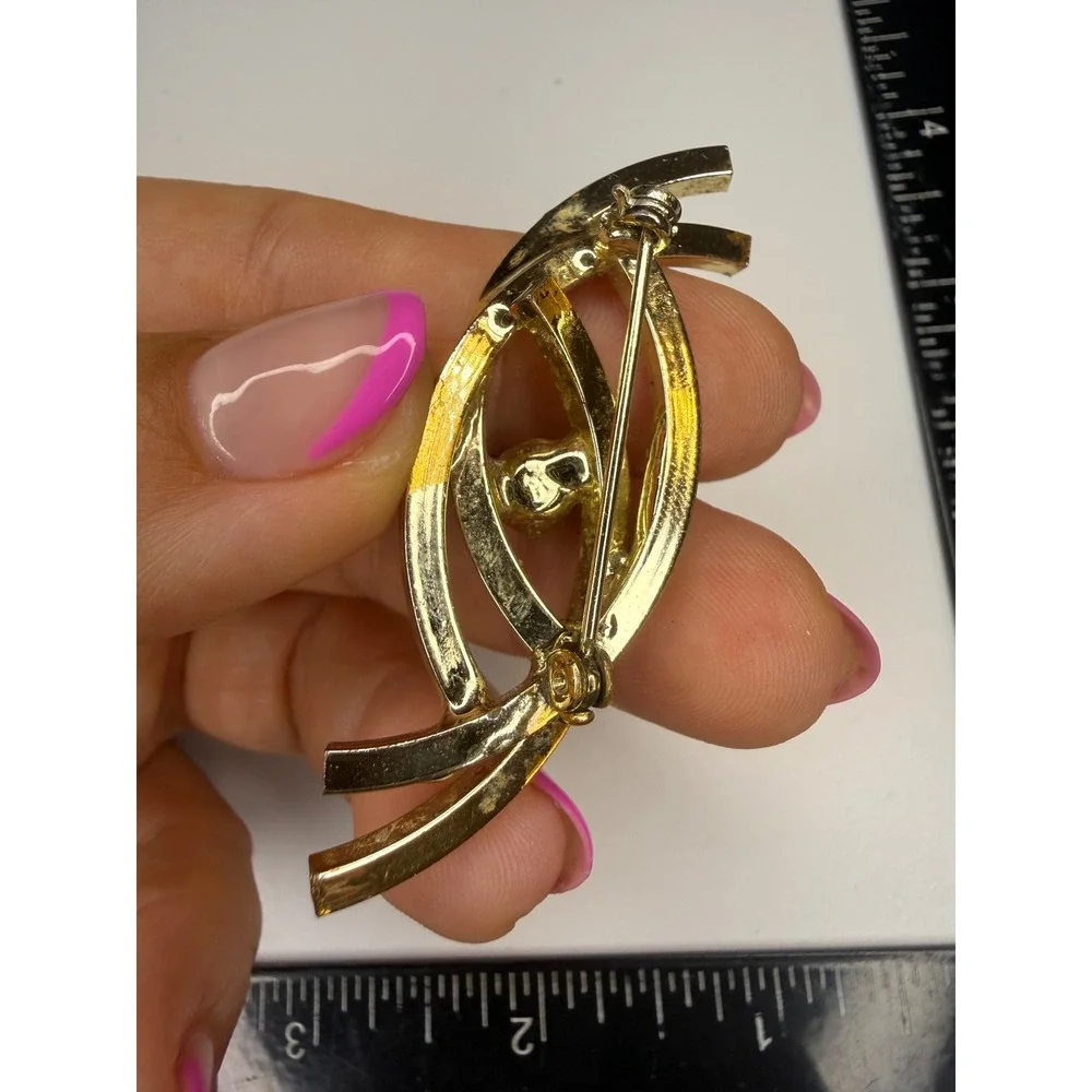Gold Tone Aurora Borealis Rhinestone Abstract Eye Brooch Mid Century Modern Pin
